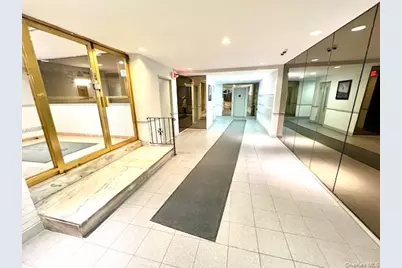 222-89 Braddock Avenue #4B, Bellerose, NY 11428 - Photo 6