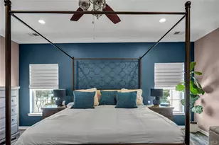 110 Brattle Cir, Melville, NY 11747 - Photo 18