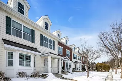 110 Brattle Circle, Melville, NY 11747 - Photo 2