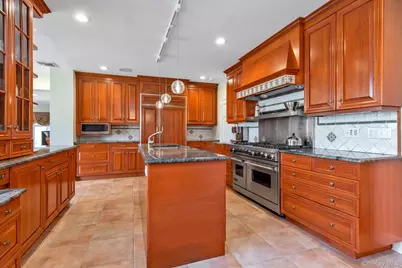 3 Barkers Point Road, Port Washington, NY 11050 - Photo 14