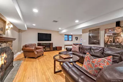 3 Barkers Point Road, Port Washington, NY 11050 - Photo 30