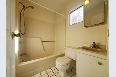 [Address not provided], Mount Sinai, NY 11766 - Photo 6