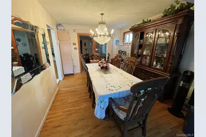 1286 America Avenue, West Babylon, NY 11704 - Photo 6