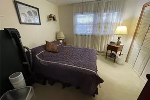 1286 America Ave, West Babylon, NY 11704 - Photo 16