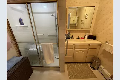 1286 America Avenue, West Babylon, NY 11704 - Photo 14