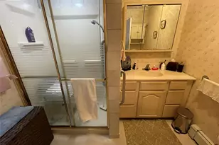 1286 America Ave, West Babylon, NY 11704 - Photo 14