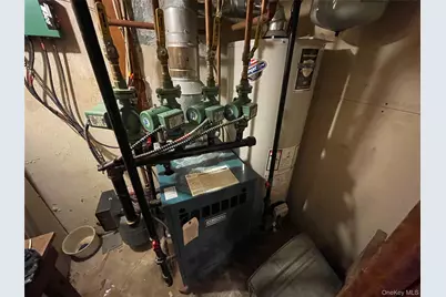 1286 America Avenue, West Babylon, NY 11704 - Photo 36