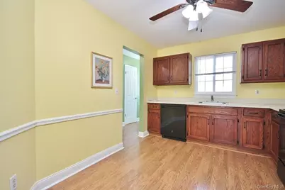 302 Sheffield Court, Brewster, NY 10509 - Photo 6