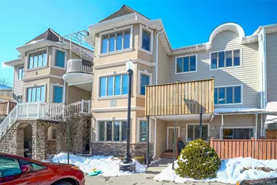 4 Rose Garden Way #102, Monsey, NY 10952 - Photo 1