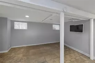 157-22 25th Dr, Flushing, NY 11354 - Photo 18