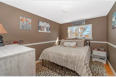 3 Aron Street, Smithtown, NY 11787 - Photo 28