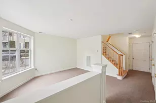 2 Leeward Dr, Haverstraw, NY 10927 - Photo 2