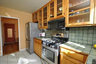 4 Wildwood Rd, Hartsdale, NY 10530 - Photo 12