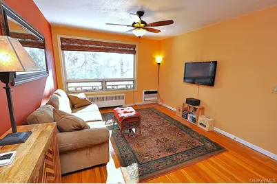 4 Wildwood Road #A8, Hartsdale, NY 10530 - Photo 4