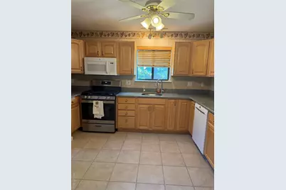 908 Scenic Lane, Poughkeepsie, NY 12603 - Photo 4