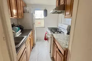 104-60 Roosevelt Ave, Corona, NY 11368 - Photo 6