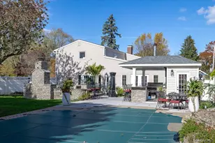 25 Morris St, Port Jefferson Station, NY 11776 - Photo 32