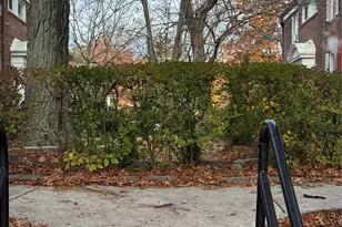 150 Grand Central Pkwy, Jamaica, NY 11432 - Photo 4