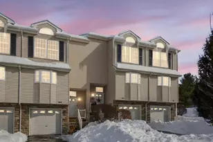 1604 Pondview Loop, Wappingers Falls, NY 12590 - Photo 2