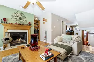 1604 Pondview Loop, Wappingers Falls, NY 12590 - Photo 6