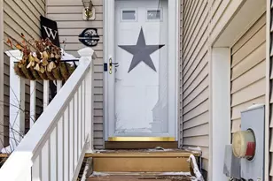 1604 Pondview Loop, Wappingers Falls, NY 12590 - Photo 4