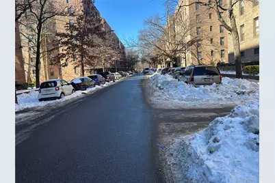 83-20 98 Street #5J, Woodhaven, NY 11421 - Photo 2