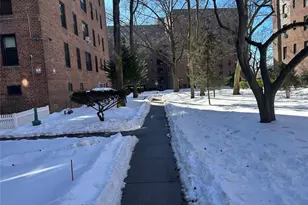 83-20 98th St, Woodhaven, NY 11421 - Photo 6