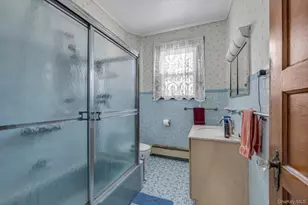 104-47 89th Ave, Richmond Hill, NY 11418 - Photo 10