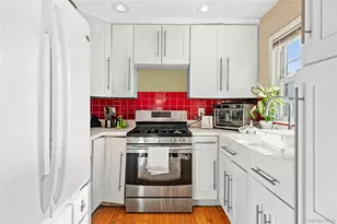 256 Madison St, Mamaroneck, NY 10543 - Photo 6