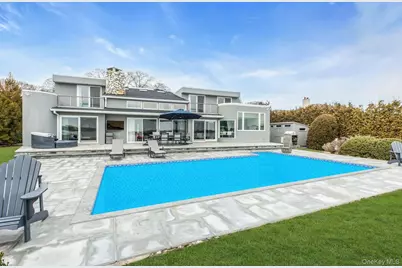 17 Romana Drive, Hampton Bays, NY 11946 - Photo 42