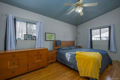 75 Tennyson Drive, Nanuet, NY 10954 - Photo 16