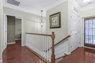 170 Southampton Dr, Massapequa, NY 11758 - Photo 2