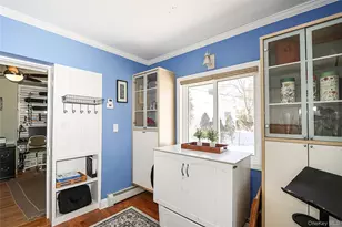 58 Elm Ct, New Hyde Park, NY 11040 - Photo 16