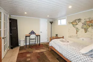 58 Elm Ct, New Hyde Park, NY 11040 - Photo 26