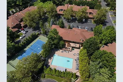 43 Hunt Drive, Jericho, NY 11753 - Photo 38