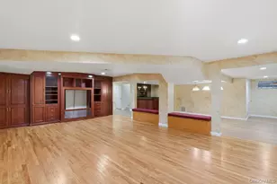 43 Hunt Dr, Jericho, NY 11753 - Photo 26