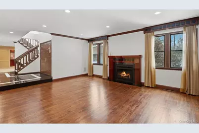 43 Hunt Drive, Jericho, NY 11753 - Photo 16