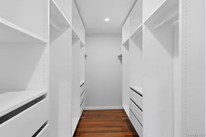 43 Hunt Drive, Jericho, NY 11753 - Photo 22