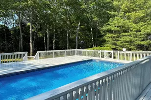 10 Skyes Neck Ct, East Quogue, NY 11942 - Photo 4