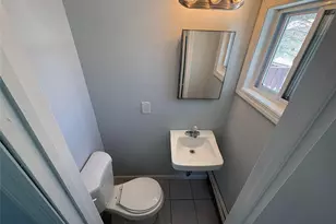 16 Linden St, Coram, NY 11727 - Photo 8