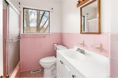 76 Beverly Road, Mount Kisco, NY 10549 - Photo 14