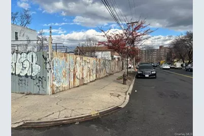 477 Milford Street, Brooklyn, NY 11208 - Photo 10