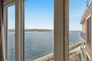 10 Shore Rd, Glenwood Landing, NY 11547 - Photo 12