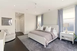 10 Shore Rd, Glenwood Landing, NY 11547 - Photo 20