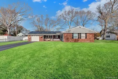 15 Whitmore Lane, Coram, NY 11727 - Photo 1