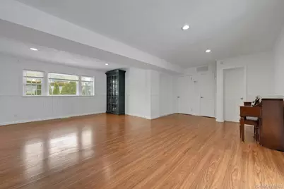 84 Palmer Avenue, Scarsdale, NY 10583 - Photo 22