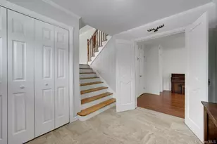 84 Palmer Ave, Scarsdale, NY 10583 - Photo 2