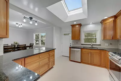 84 Palmer Avenue, Scarsdale, NY 10583 - Photo 8