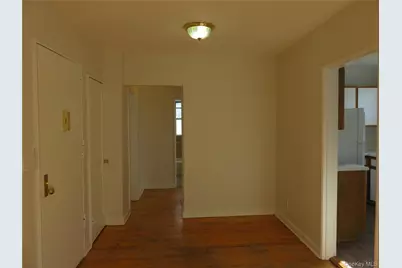 7 Winchester Avenue #2A, Yonkers, NY 10710 - Photo 10