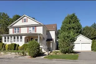 2 Elm St, Glen Head, NY 11545 - Photo 2